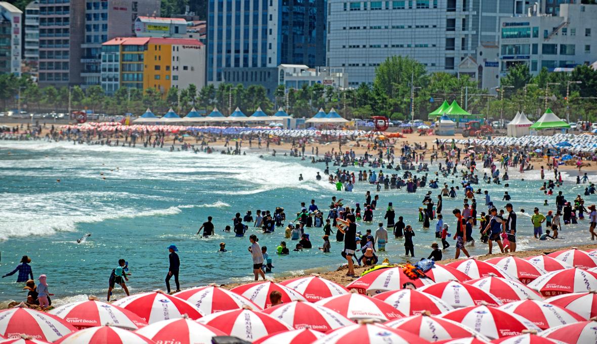 Songjeong Beach (Moon Toast)